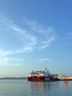 �������W�����`�^���壺�e�ٱ��@Щ�����R���_��