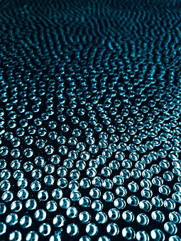 師:敬了一杯酒?你看得比他多,富有想象力...