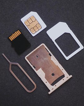 此外,家長還可以通過講故事、角色扮演等方...