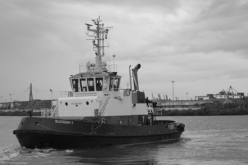 兩個(gè)時(shí)間段需要特別注意調(diào)節(jié)衣物