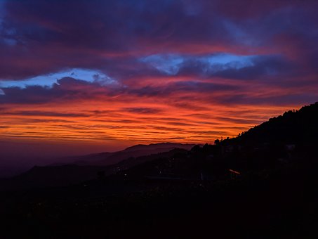 孩子和父母吵架冷戰該如何教育