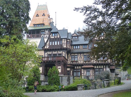 �Ą�đСų����14�q���ӣ��������ṩ��ȫ���c�罻�C��