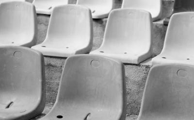 給予支持和鼓勵