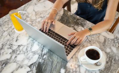 ������ֱ�^��