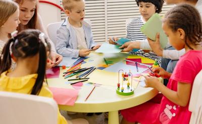 時(shí)間表的制定是一個(gè)循序漸進(jìn)的過程。首先...