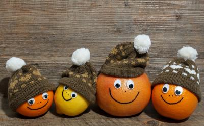 ͬ�r�����L߀����ͨ�^�ճ������е�С�£���...