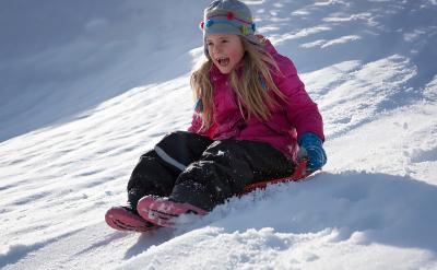 2、學習壓力過大:家長可能會給孩子們設置...