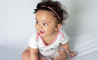 (2)①根據熱敏電阻的阻值隨溫度的變化而...