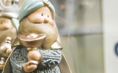 6、有選擇地陪寶寶看電視