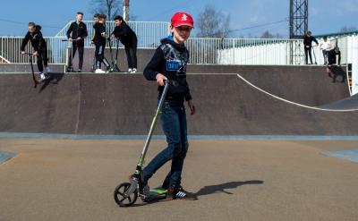 備好一節(jié)初中數學課需要教師從教學目標、教...