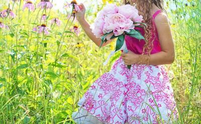 13、排放到空氣中的三種氣體污染物:一氧化...