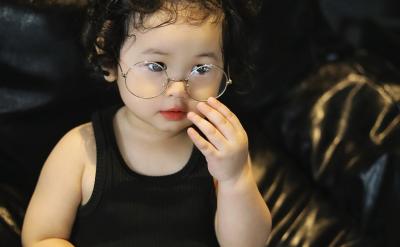 2、鼓勵學(xué)生大膽使用英語激發(fā)學(xué)生學(xué)習(xí)興趣...