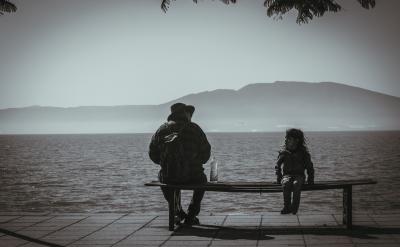 6、學(xué)生再讀文,讀通順,讀流利。齊讀或小...