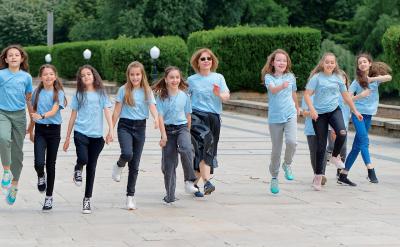 ����2�����ĵĽ��ц��}