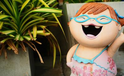 �𾴵�����ί�T����