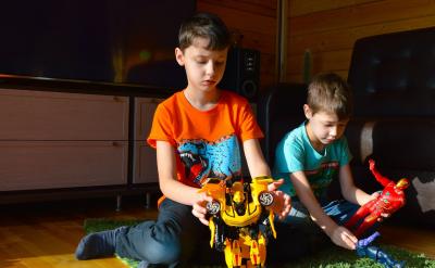 明天早上10點你能來嗎?