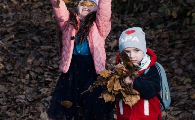 而我們的累,卻是無形的,夜深人靜時,腦海...