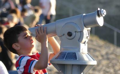 &nbsp;&nbsp;&nbsp; �еČW(xu��)�����L�J(r��n)��ьW(xu��)...