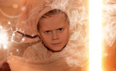 要培養具有成長型思維的孩子,首先,我們需...