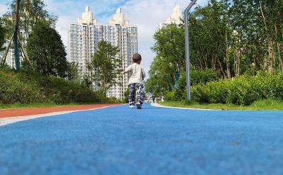 �@�N����һ�c�c���S�ښ�Ć��}�����H����...